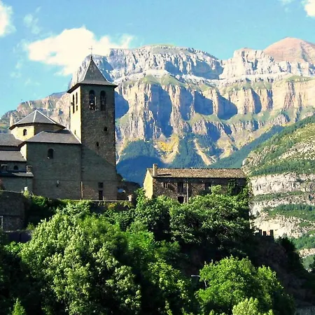 בית נופש Casa Petirrojo Torla-ordesa טורלה